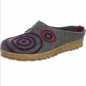Haflinger Swing Clog Embroidered 100% Wool 39